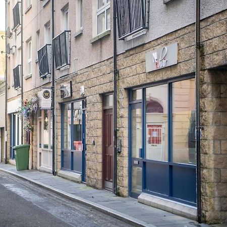 Modern City Centre Apartment In Inverness Exterior photo